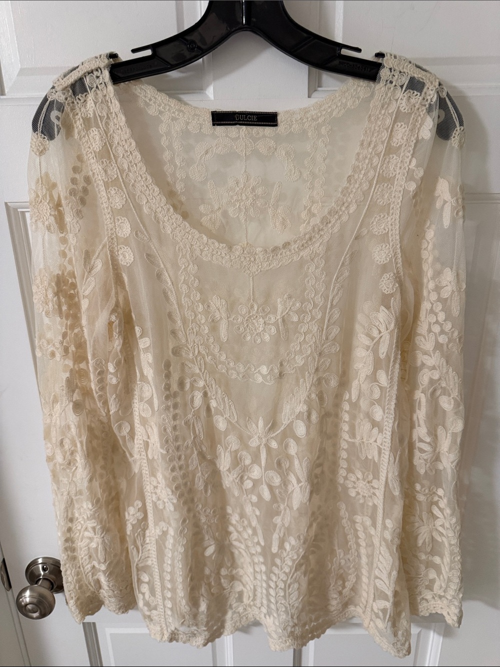 Dulcie Cream Romantic Boho Sheer Embroidered Lace Blouse Top Long Sleeve Medium